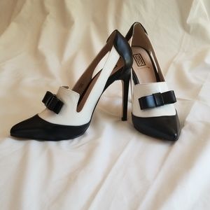 Womens Black & White Tuxedo Heels